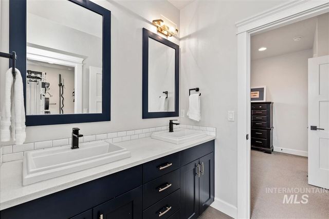 1657 N Iron Bello Pl, Eagle, ID 83616