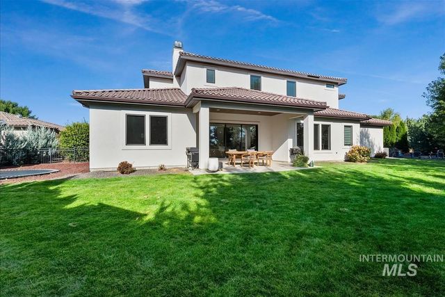 1657 N Iron Bello Pl, Eagle, ID 83616
