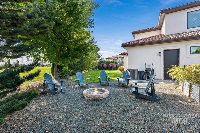 1657 N Iron Bello Pl, Eagle, ID 83616