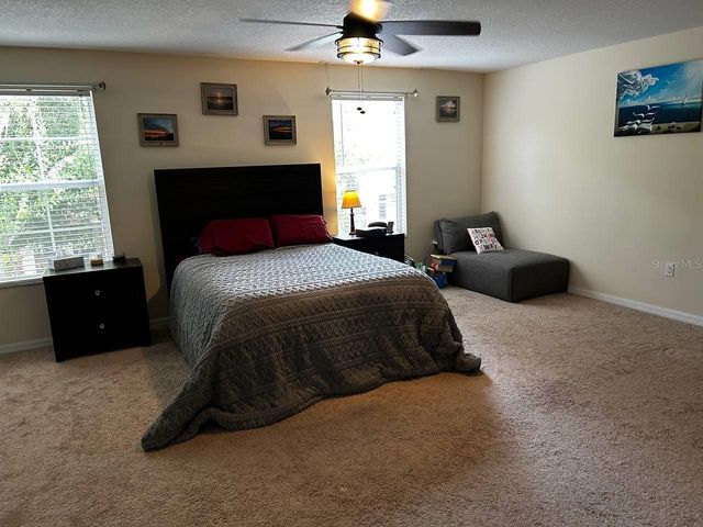 5085 KINGSCREST LANE, Oviedo, FL 32765