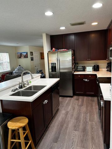 5085 KINGSCREST LANE, Oviedo, FL 32765