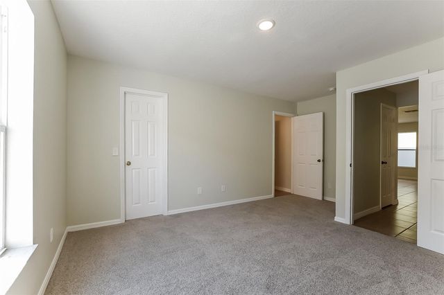 2560 BULLION LOOP, Sanford, FL 32771