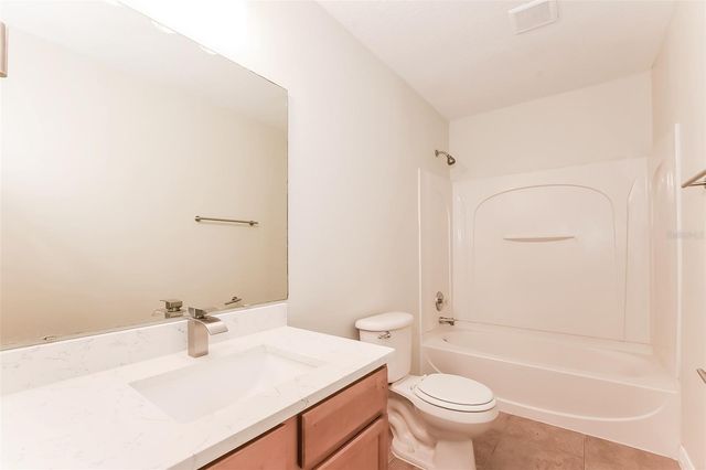 2560 BULLION LOOP, Sanford, FL 32771