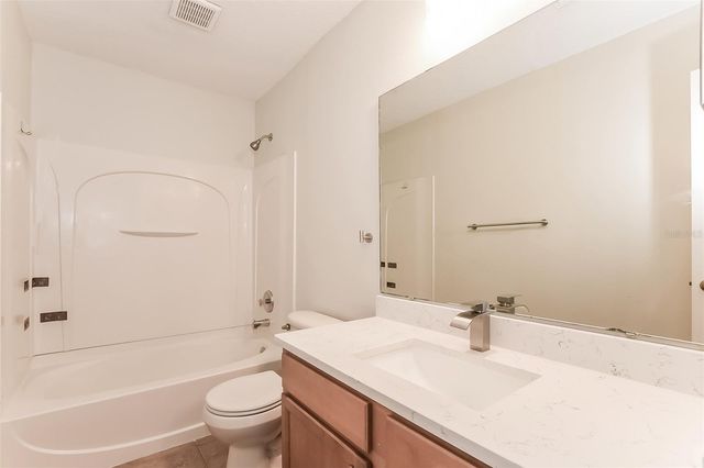 2560 BULLION LOOP, Sanford, FL 32771