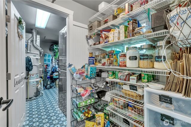 1718 Langdon Street, Sumner, WA 98390