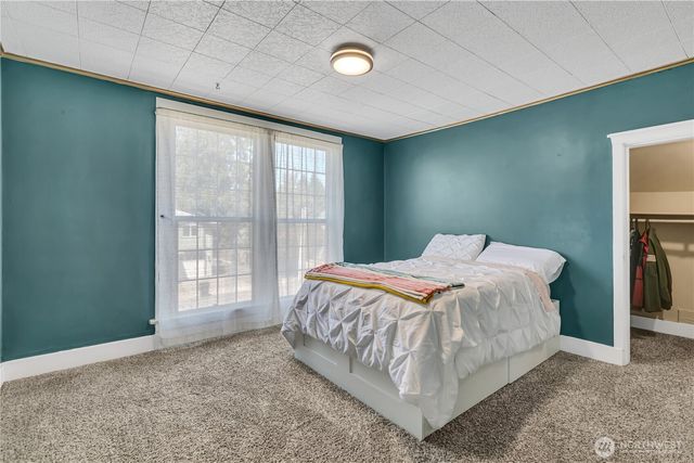 1718 Langdon Street, Sumner, WA 98390