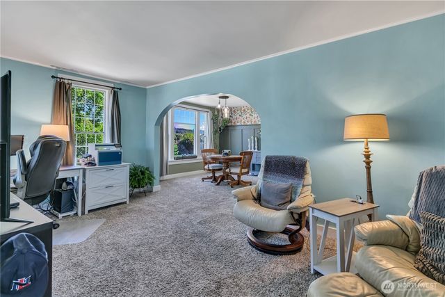 1718 Langdon Street, Sumner, WA 98390
