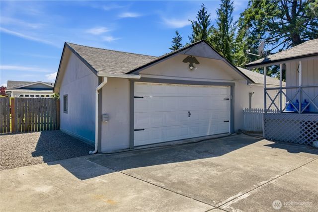 1718 Langdon Street, Sumner, WA 98390