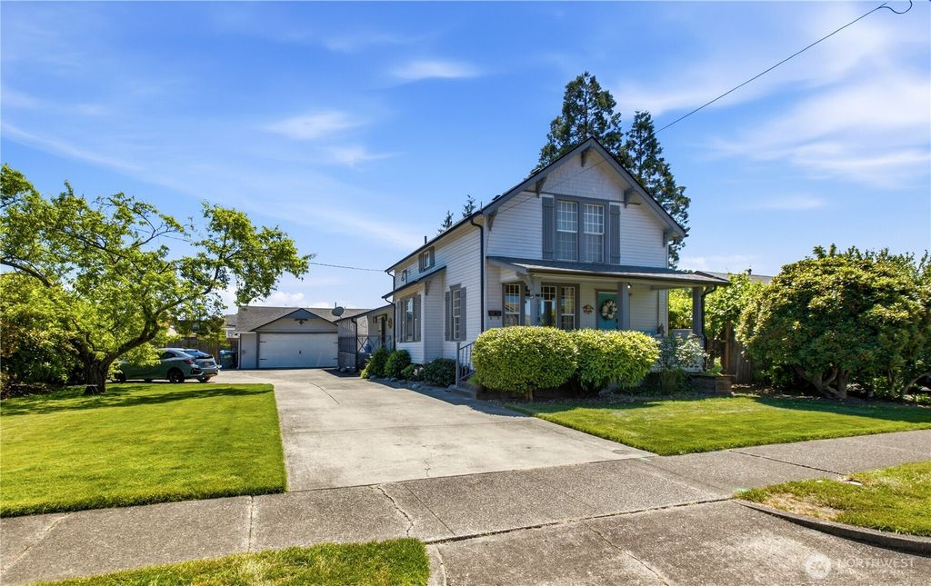 1718 Langdon Street, Sumner, WA 98390