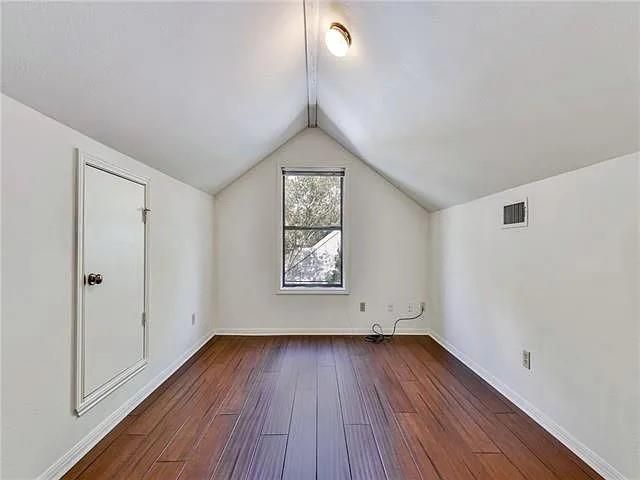 312 Sailmaster ST, Lakeway, TX 78734