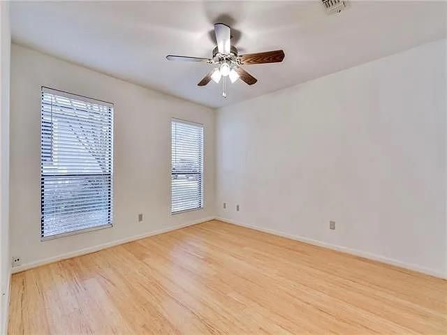 312 Sailmaster ST, Lakeway, TX 78734