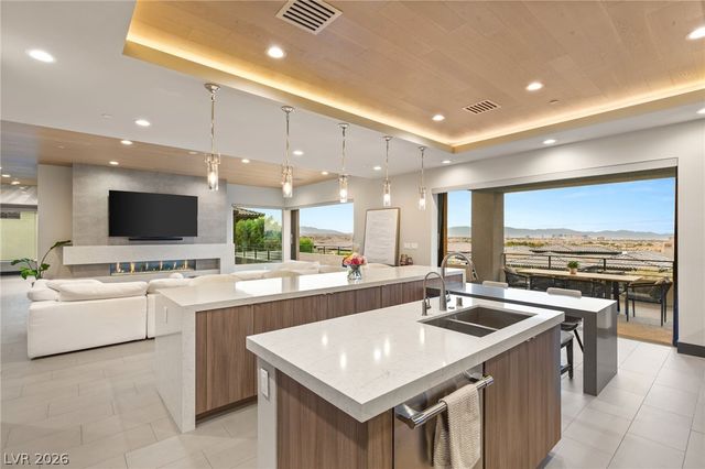 11142 San Terrazo Place, Las Vegas, NV 89141
