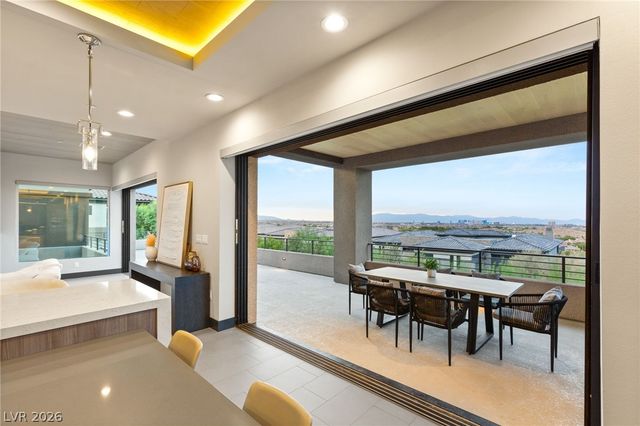 11142 San Terrazo Place, Las Vegas, NV 89141