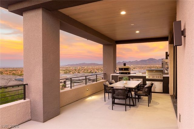 11142 San Terrazo Place, Las Vegas, NV 89141