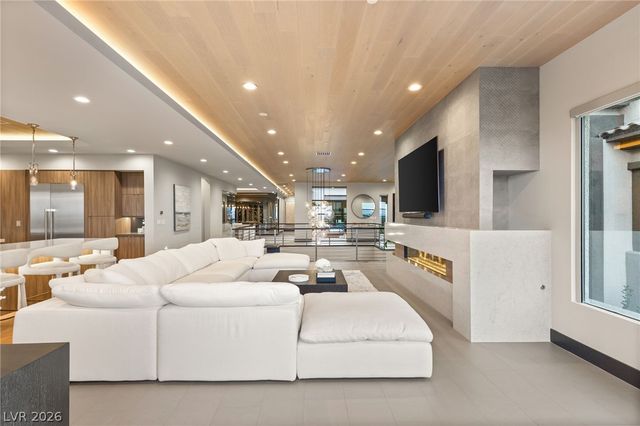 11142 San Terrazo Place, Las Vegas, NV 89141
