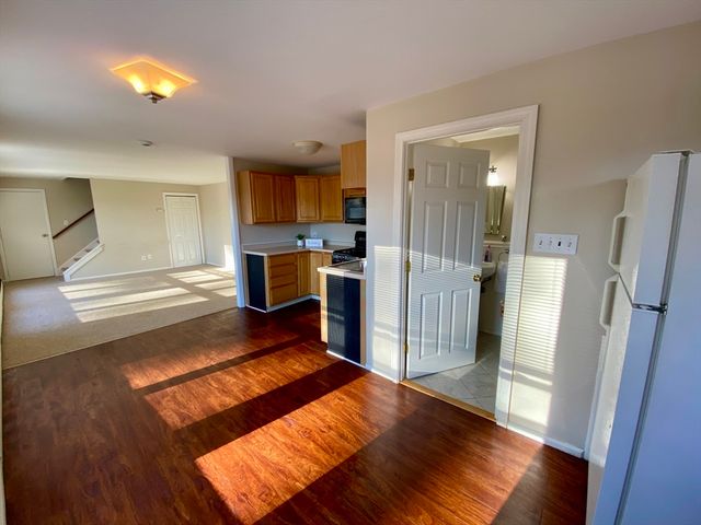 12 Cedar 3, Holliston, MA 01746