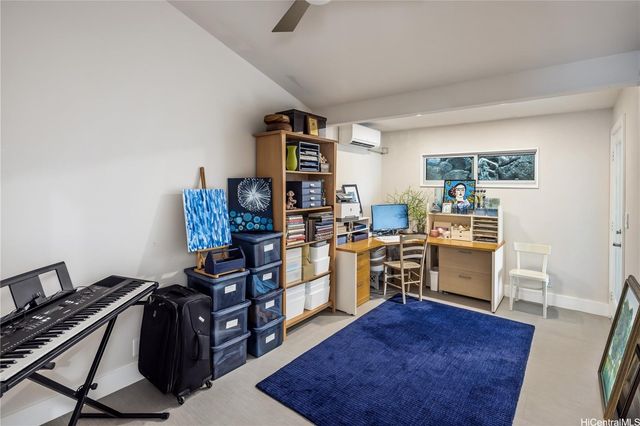 1398 Miloiki Street, Honolulu, HI 96825