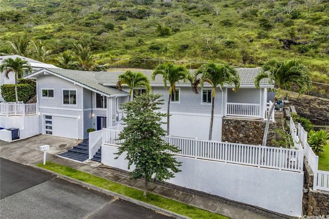1398 Miloiki Street, Honolulu, HI 96825