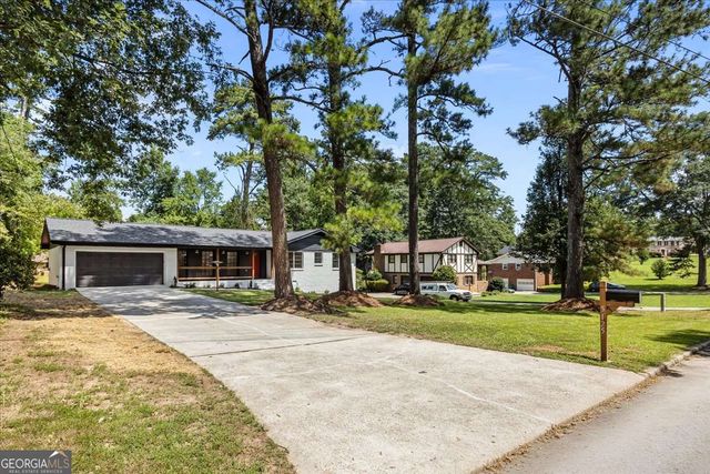 5125 Flakes Mill Road, Ellenwood, GA 30294