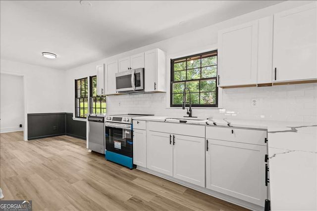 5125 Flakes Mill Road, Ellenwood, GA 30294