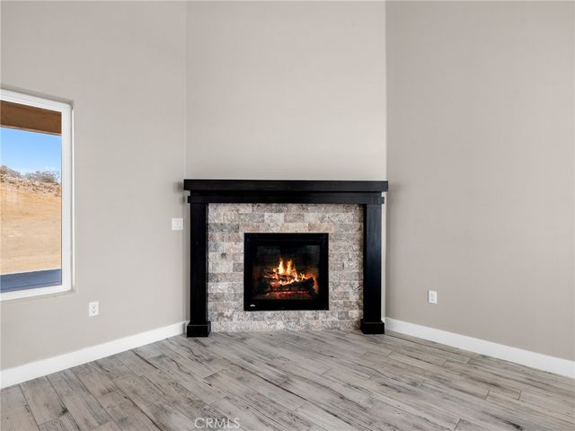 16465 Koda Road, Apple Valley, CA 92307