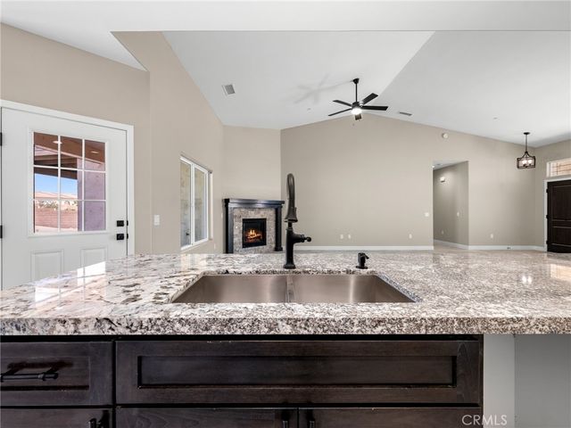 16465 Koda Road, Apple Valley, CA 92307