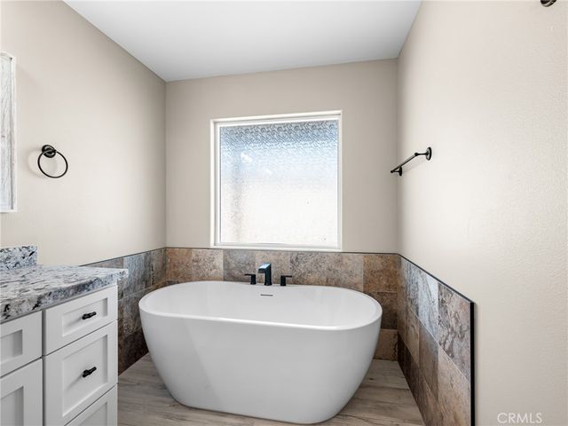 16465 Koda Road, Apple Valley, CA 92307