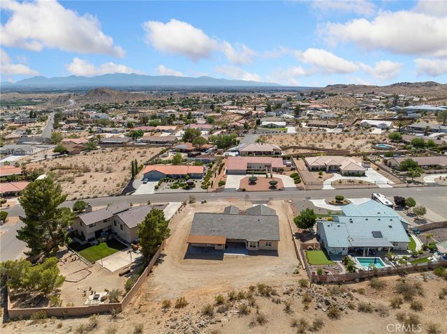 16465 Koda Road, Apple Valley, CA 92307