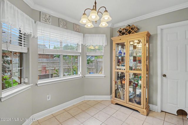 6625 Oakbrook Drive, Ocean Springs, MS 39564