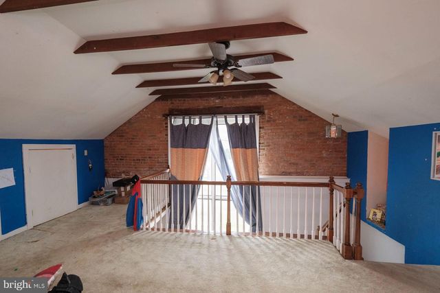 333 E MAIN ST, Newmanstown, PA 17073