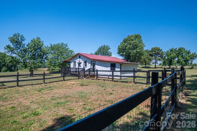 2024 Willis Road, Vale, NC 28168