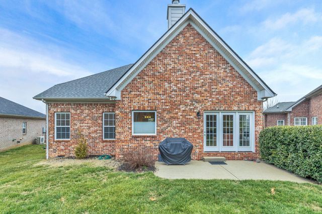 2009 Sunflower Dr, Spring Hill, TN 37174