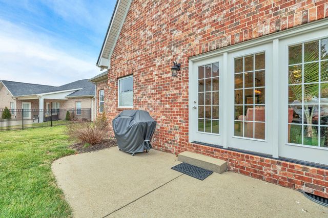 2009 Sunflower Dr, Spring Hill, TN 37174
