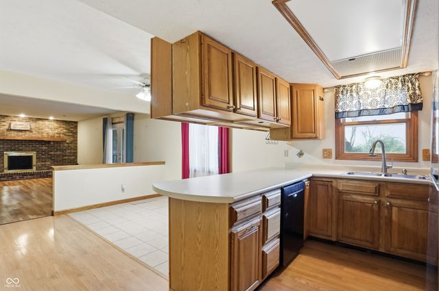 7370 Hidden Valley Drive, Plainfield, IN 46168