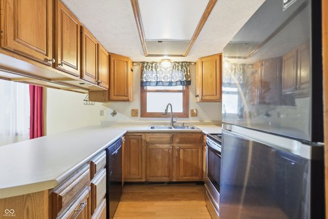 7370 Hidden Valley Drive, Plainfield, IN 46168