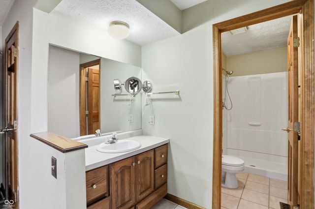 7370 Hidden Valley Drive, Plainfield, IN 46168