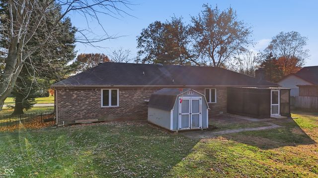 7370 Hidden Valley Drive, Plainfield, IN 46168