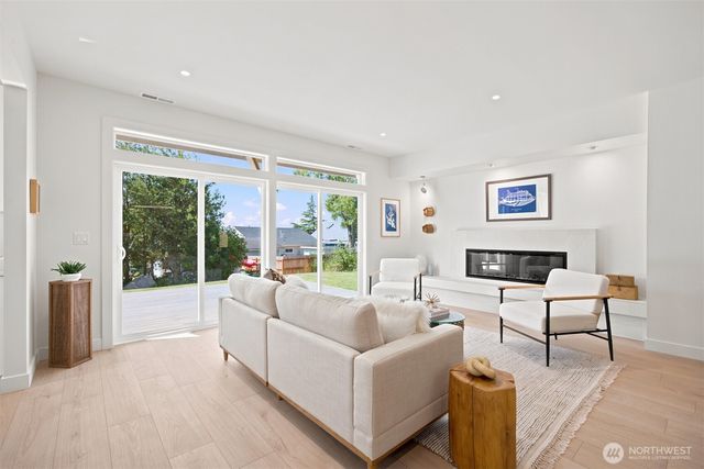 1351 Leighton Street, Blaine, WA 98230