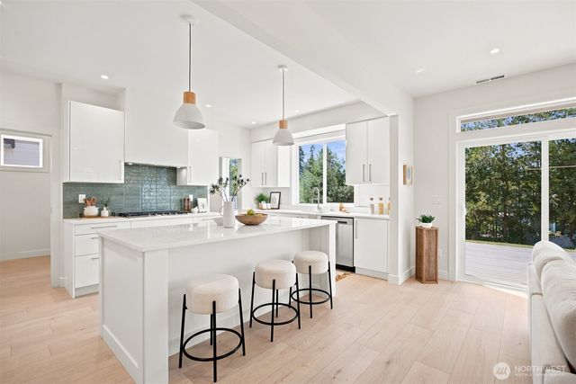 1351 Leighton Street, Blaine, WA 98230