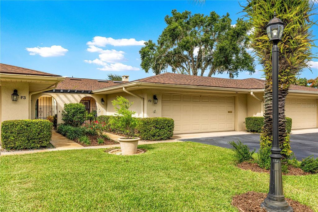 100 S TREMAIN STREET F2, Mount Dora, FL 32757