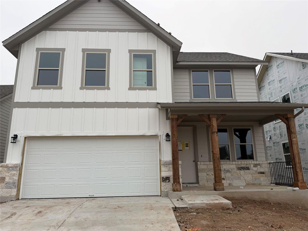 198 Crater Lake DR, Dripping Springs, TX 78620