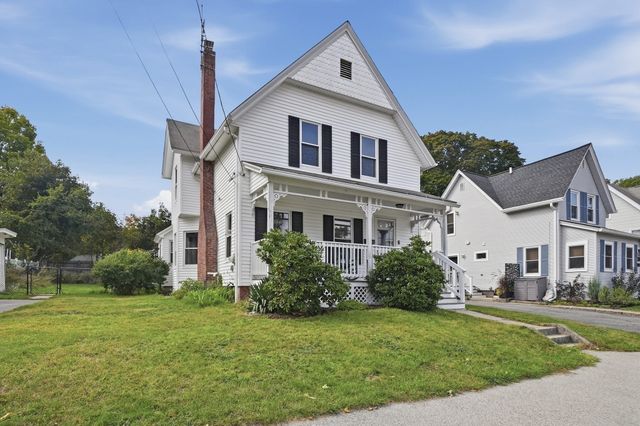8 Agate Avenue, Worcester, MA 01604