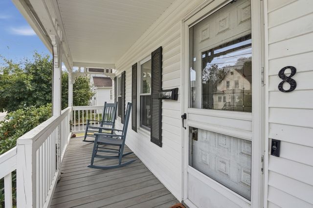8 Agate Avenue, Worcester, MA 01604