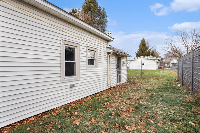 206 Burr Oak Street, Mendon, MI 49072
