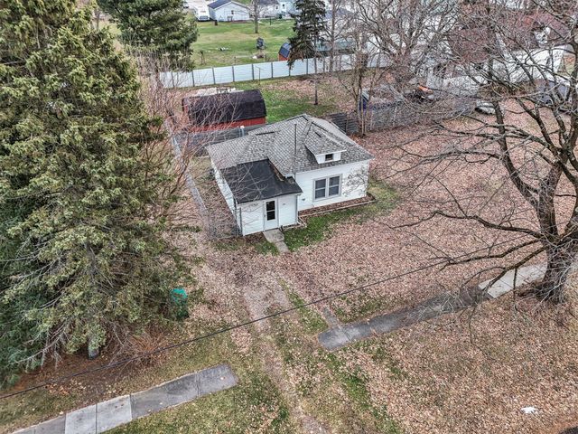 206 Burr Oak Street, Mendon, MI 49072