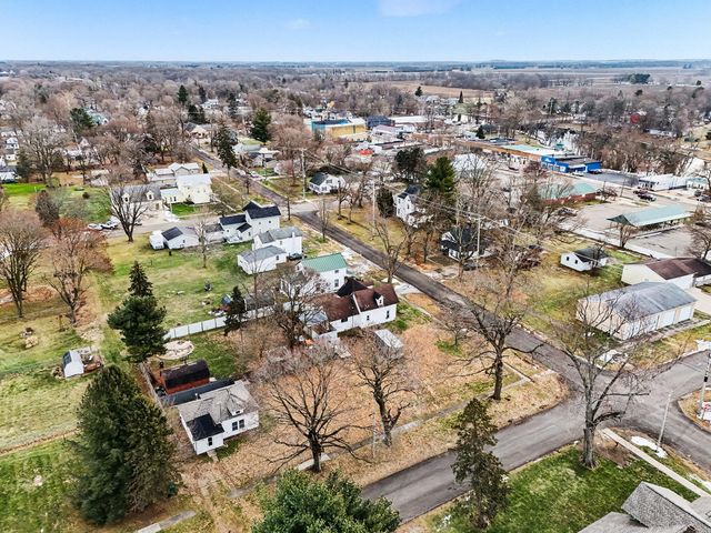 206 Burr Oak Street, Mendon, MI 49072