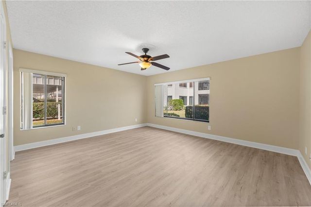 1784 Augusta DR 101, Fort Myers, FL 33907