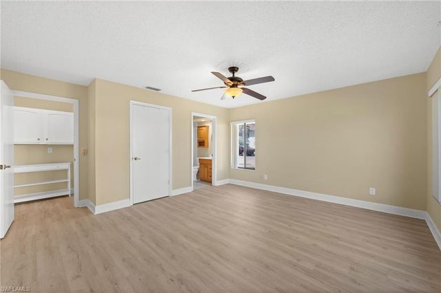 1784 Augusta DR 101, Fort Myers, FL 33907