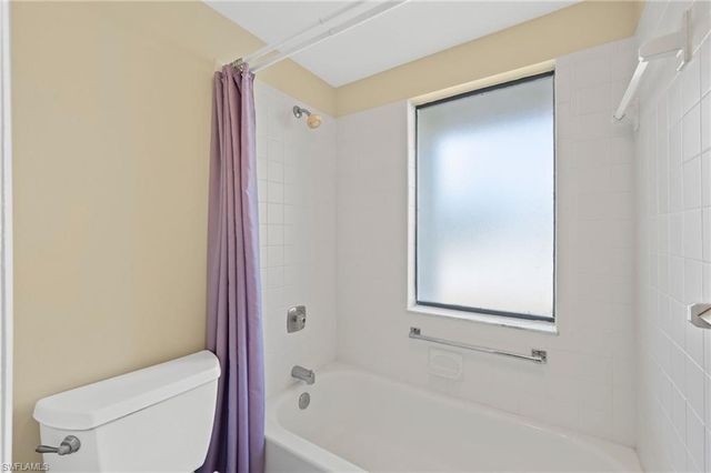 1784 Augusta DR 101, Fort Myers, FL 33907