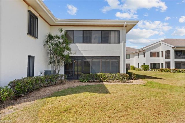 1784 Augusta DR 101, Fort Myers, FL 33907